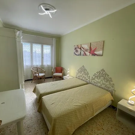 Appartement Flora Diano Marina